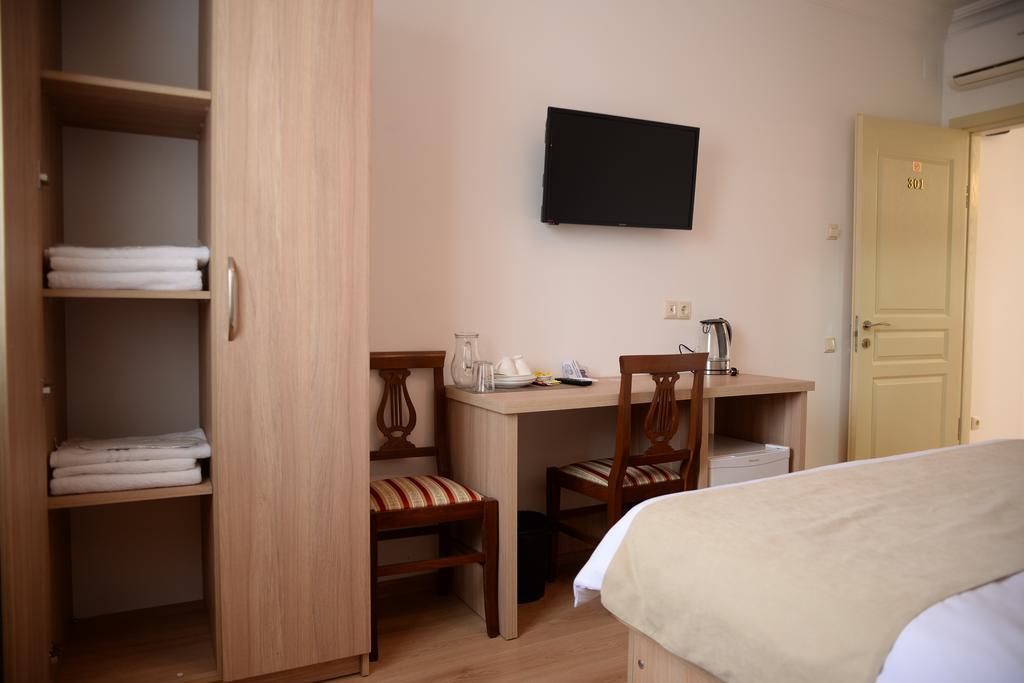Hotel Varios Batumi Eksteriør bilde