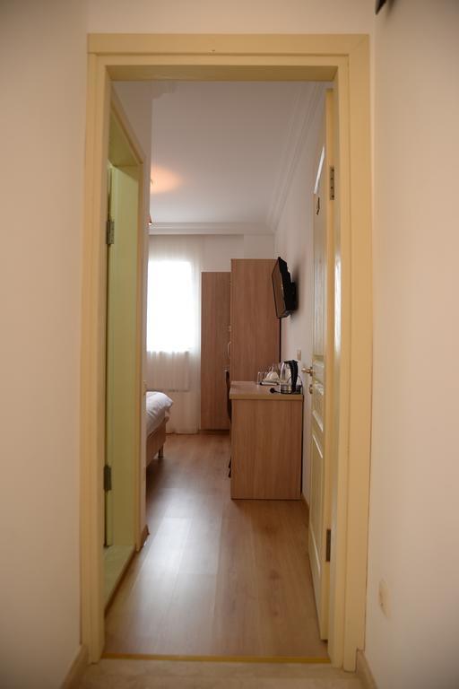 Hotel Varios Batumi Eksteriør bilde