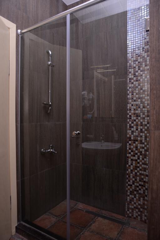 Hotel Varios Batumi Eksteriør bilde