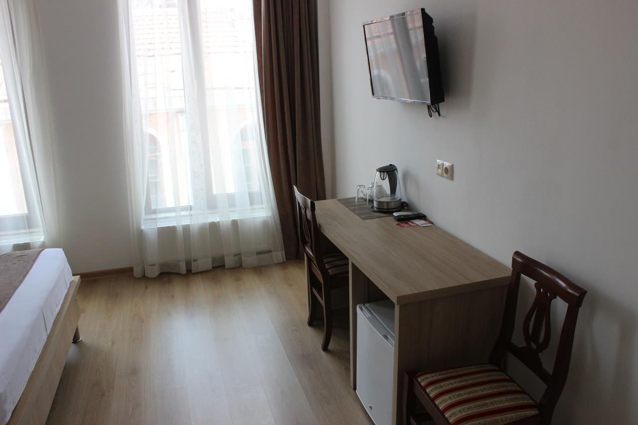 Hotel Varios Batumi Eksteriør bilde